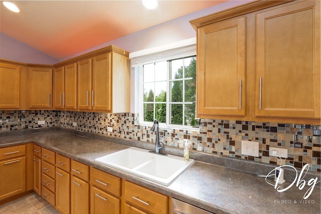 24725 W Hawthorne Dr, Round Lake, IL 60073 - photo 6