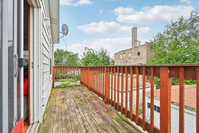 626 E 90th St, Chicago, IL 60619 - view of wooden deck