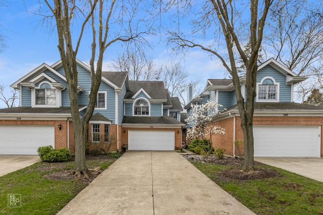 536 W Evergreen St, Wheaton, IL 60187 - photo 1