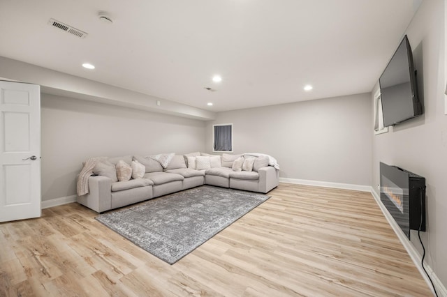 1826 Joseph Sixbury St, Sycamore, IL 60178 - living room featuring recessed lighting and light wood-style floors