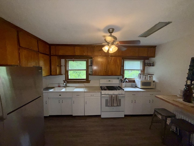 1270 Benson Ln, Green Oaks, IL 60048 - photo 4