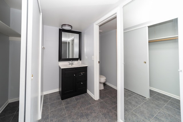 1700 Fayette Walk Unit E, Hoffman Estates, IL 60195 - bathroom with vanity and tile patterned flooring