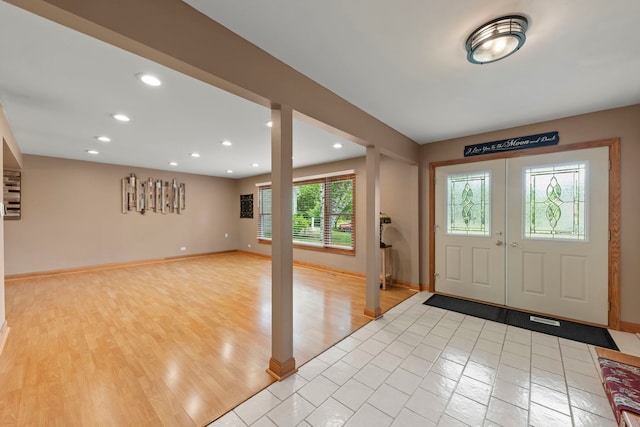 573 Surryse Rd, Lake Zurich, IL 60047 - foyer featuring recessed lighting and light wood-style flooring