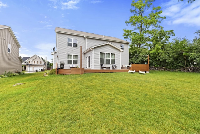 60 Linden Rd, Lake Zurich, IL 60047 - back of property with a deck and a yard