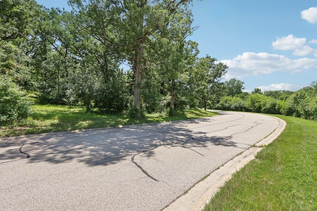 1701 Mason Corte Dr, Lakemoor, IL 60051