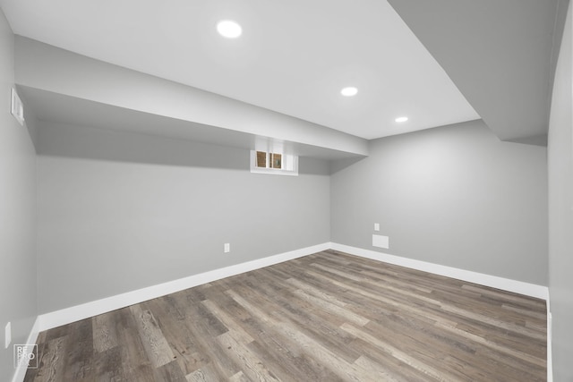 6158 S Austin Ave, Chicago, IL 60638 - bonus room featuring wood finished floors and recessed lighting