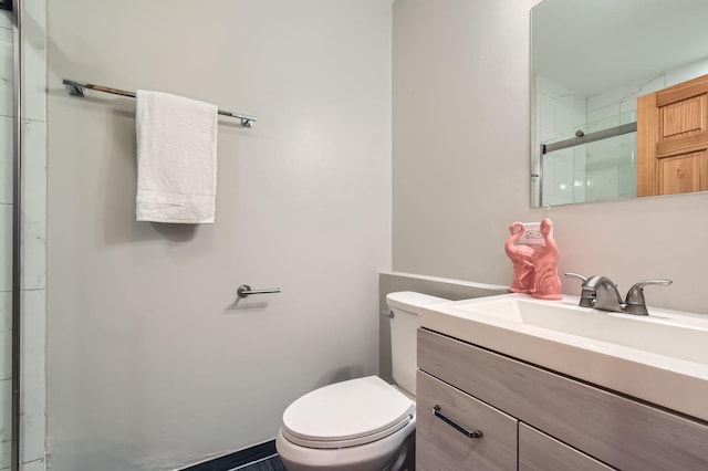 1622 W Ontario St Unit 1E, Chicago, IL 60622 - full bath with vanity and a shower with shower door