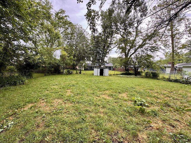 336 Marquette St, Park Forest, IL 60466 - fenced backyard featuring a shed