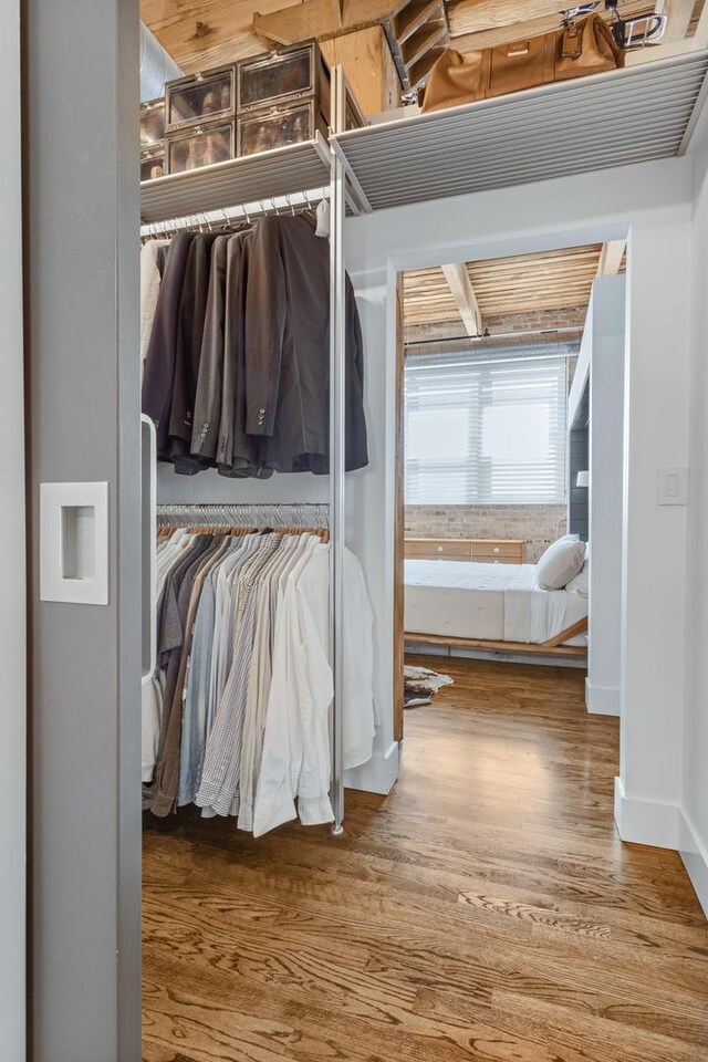 1017 W Washington Blvd Unit 2H, Chicago, IL 60607 - view of closet
