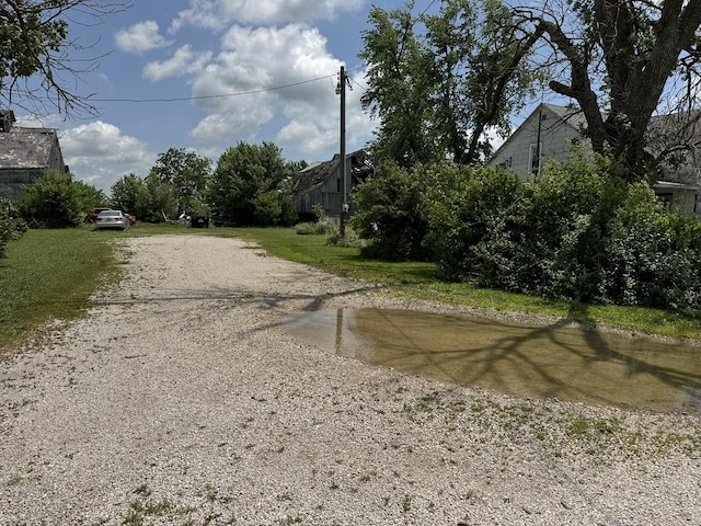 7915 N 4100 E Rd, Saybrook, IL 61770 - view of dirt / gravel road