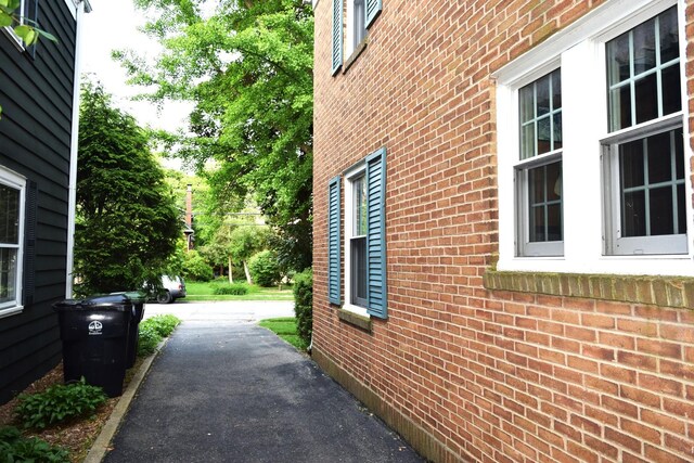 2008 Mcdaniel Ave, Evanston, IL 60201 - view of side of property featuring brick siding