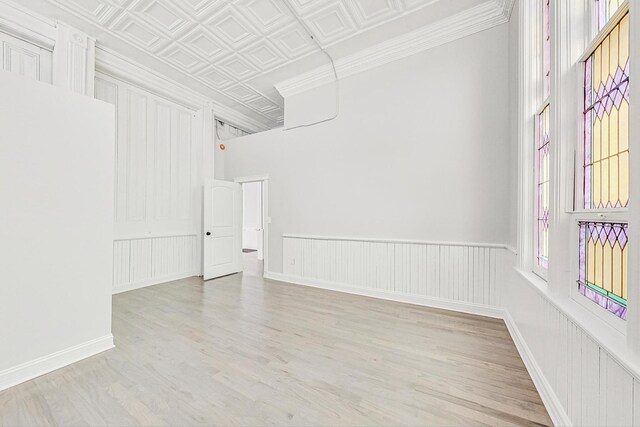 200 W Crawford St, Peotone, IL 60468 - spare room featuring wood finished floors and an ornate ceiling