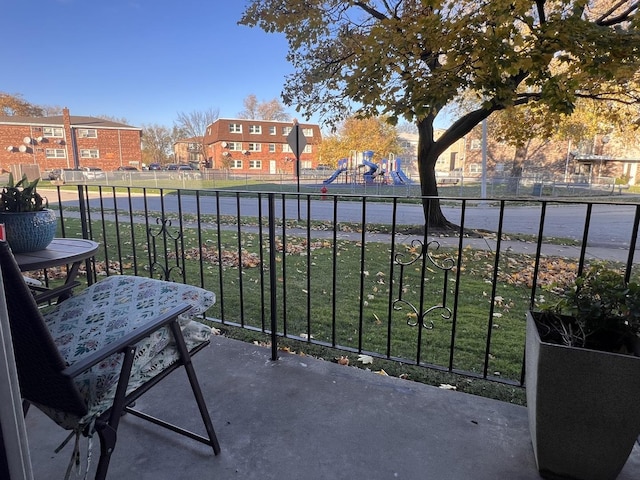 7125 Oconnell Dr Unit 102, Chicago Ridge, IL 60415 - balcony featuring a residential view