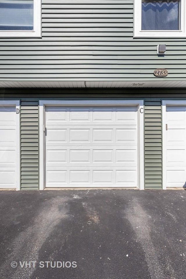 2733 Weeping Willow Dr Unit 26-C, Lisle, IL 60532 - view of garage