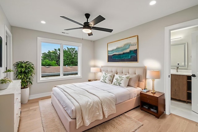 2700 Fontana Dr, Glenview, IL 60025 - bedroom featuring light wood finished floors, recessed lighting, ensuite bath, and a ceiling fan