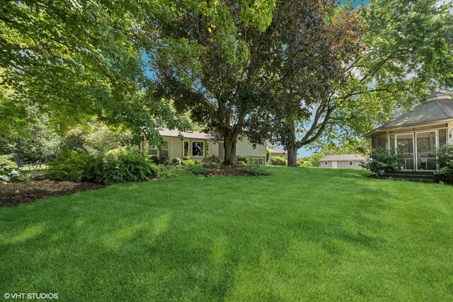 180A Old Sutton Rd, Barrington Hills, IL 60010 - photo 29