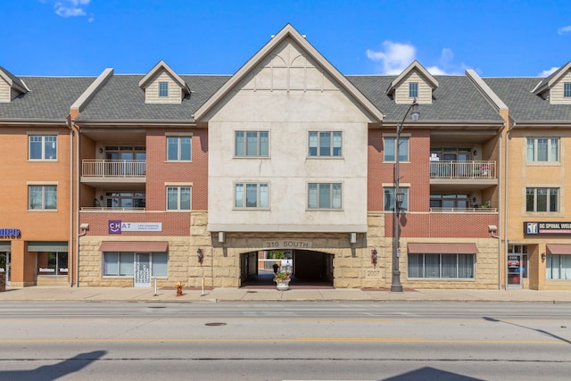 310 S Main St Unit 216, Lombard, IL 60148 - photo 1