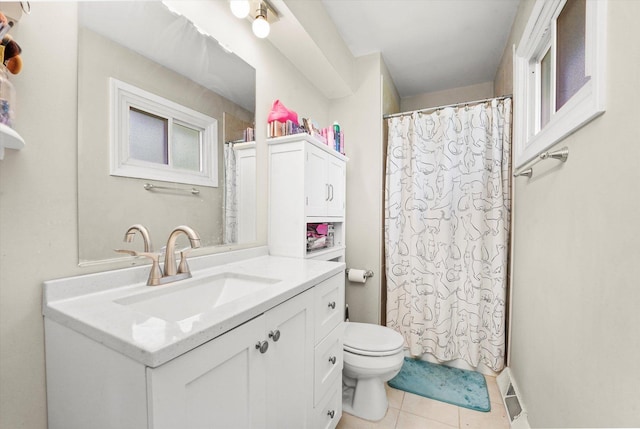 4301 Barry Ln, Oak Forest, IL 60452 - bathroom with vanity, tile patterned flooring, and curtained shower