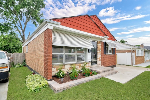 8015 S Kilbourn Ave, Chicago, IL 60652 - photo 2