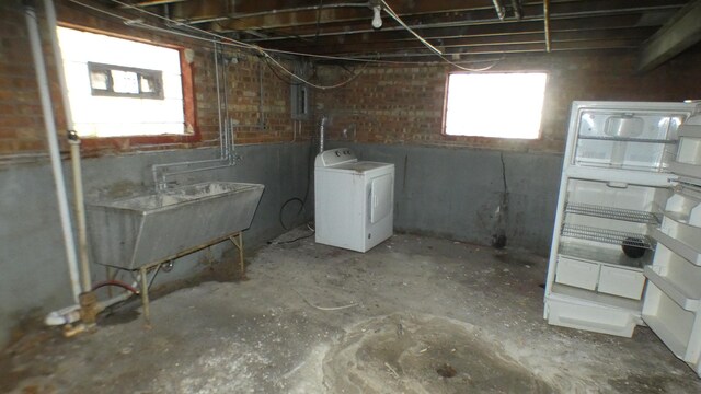 9028 S Carpenter St, Chicago, IL 60620 - photo 18