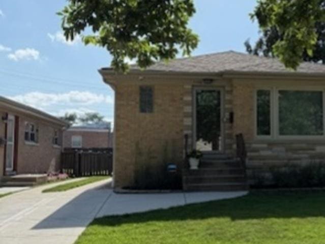 7746 N Octavia Ave, Niles, IL 60714 - view of front of property