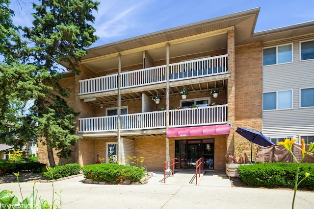 930 Beau Dr Unit 112, Des Plaines, IL 60016 - view of property