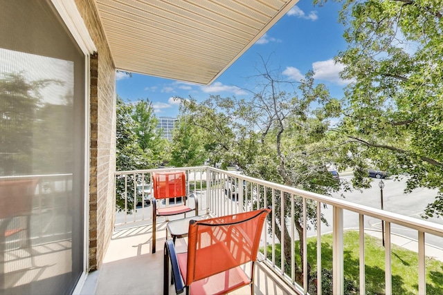 900 E Wilmette Rd Unit 205, Palatine, IL 60074 - view of balcony