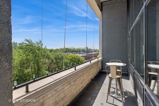 1800 W Grace St Unit 523, Chicago, IL 60613 - view of balcony