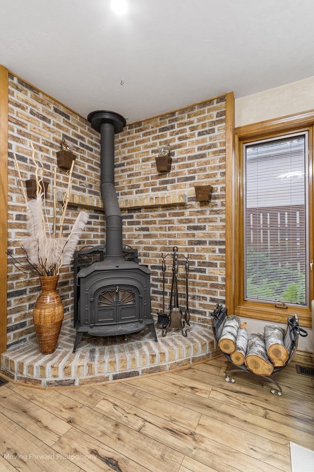1145 S Chestnut Ave, Arlington Heights, IL 60005 - detailed view of a wood stove and wood finished floors