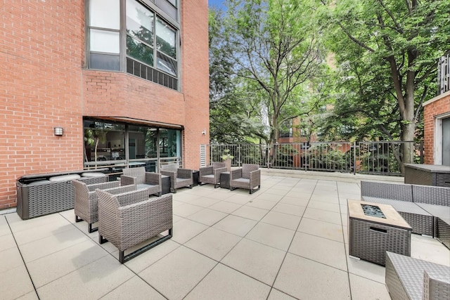 899 S Plymouth Ct Unit 1103, Chicago, IL 60605 - view of patio with an outdoor hangout area