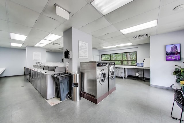 899 S Plymouth Ct Unit 1103, Chicago, IL 60605 - shared laundry with independent washer and dryer
