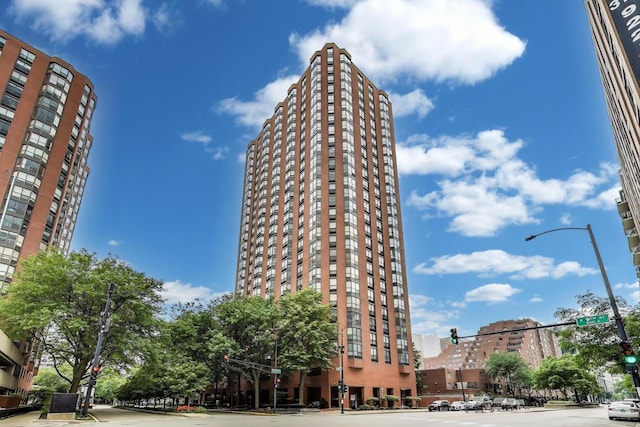 899 S Plymouth Ct Unit 1103, Chicago, IL 60605 - view of building exterior
