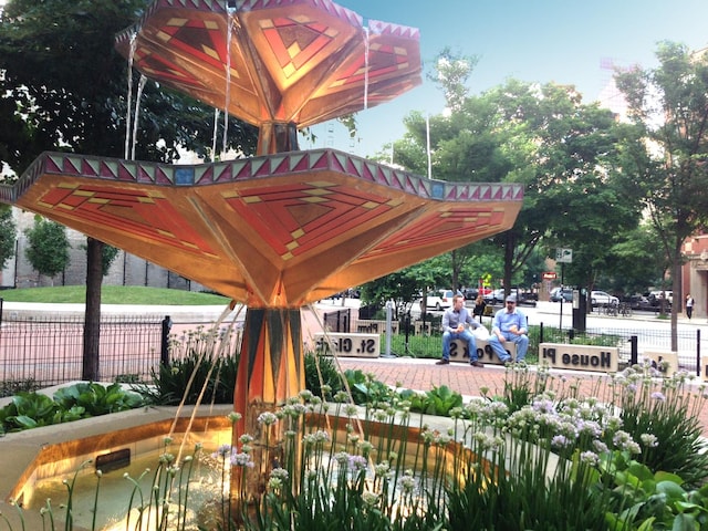 899 S Plymouth Ct Unit 1103, Chicago, IL 60605 - view of community featuring a gazebo