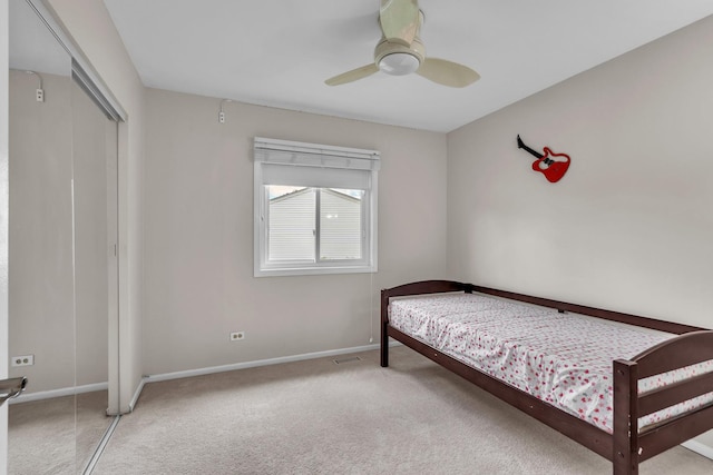 633 Buckthorn Ter, Buffalo Grove, IL 60089 - carpeted bedroom featuring a closet and a ceiling fan