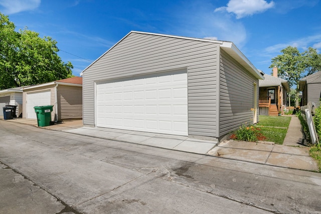 919 N Harvey Ave, Oak Park, IL 60302 - view of detached garage