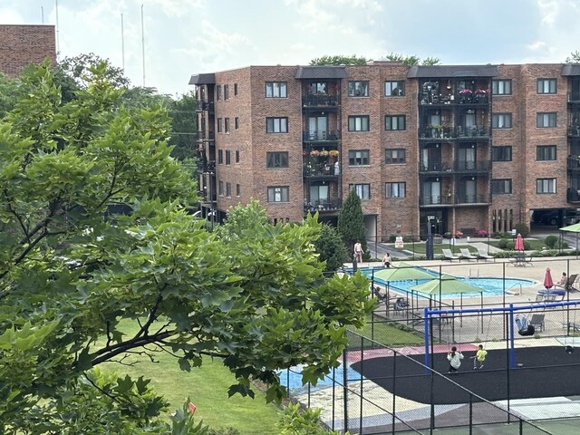 9346 Landings Ln Unit 303, Des Plaines, IL 60016 - photo 3