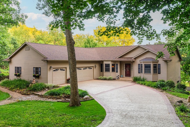 503 N Sangamon Ln, Dixon, IL 61021 - photo 1