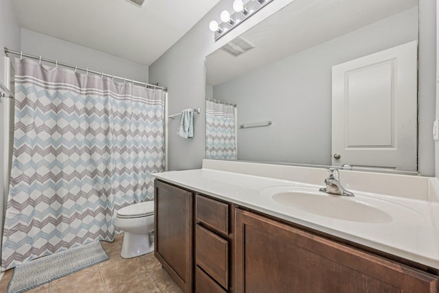707 Brighton Dr, Pingree Grove, IL 60140 - full bath featuring vanity, tile patterned floors, and a shower with curtain