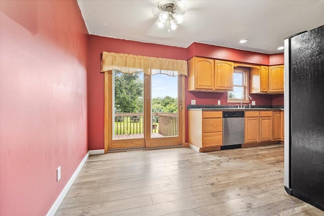 308 W N St, Colfax, IL 61728 - photo 15