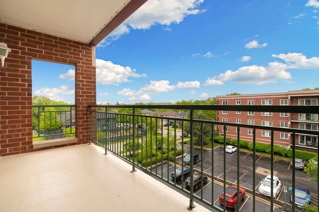 5360 N Lowell Ave Unit 502, Chicago, IL 60630 - view of balcony