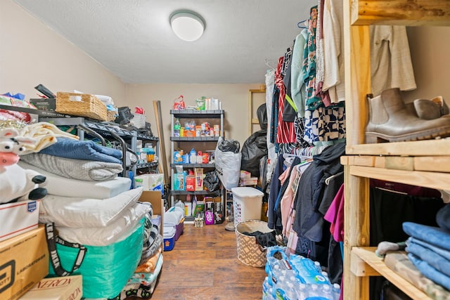 6422 Steward Rd, Rockford, IL 61101 - spacious closet featuring wood finished floors