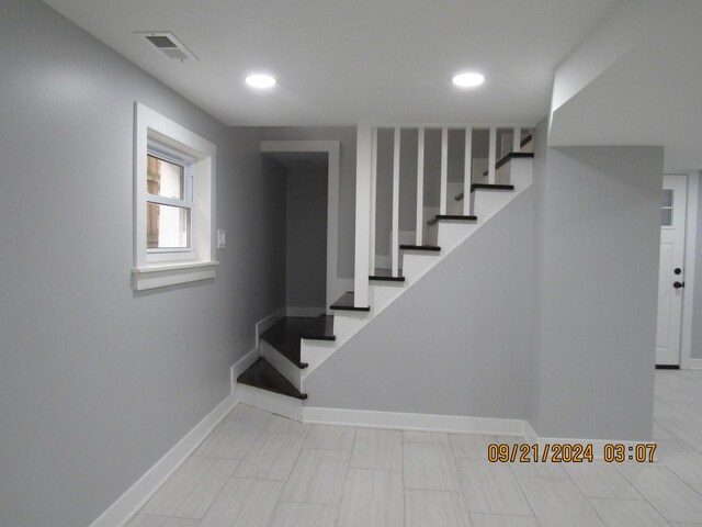5423 N Sawyer Ave, Chicago, IL 60625 - photo 19