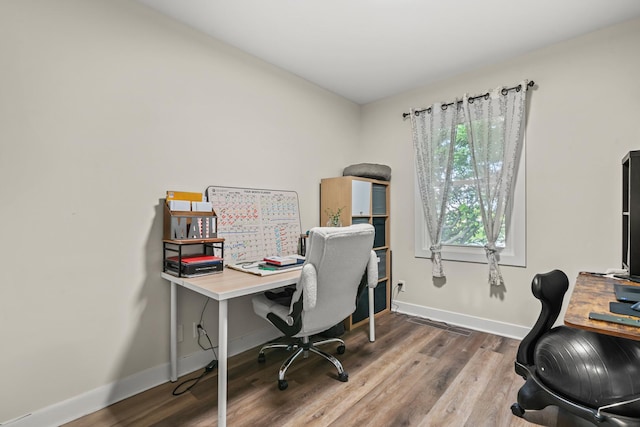 1598 Elder Dr, Aurora, IL 60506 - office featuring wood finished floors and baseboards