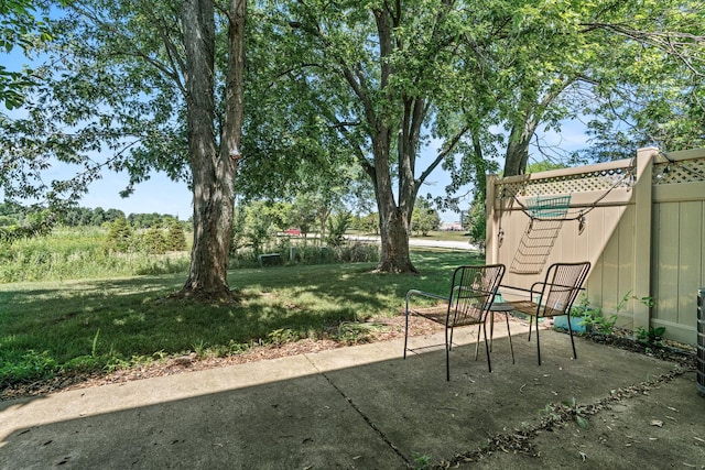 1598 Elder Dr, Aurora, IL 60506 - view of patio