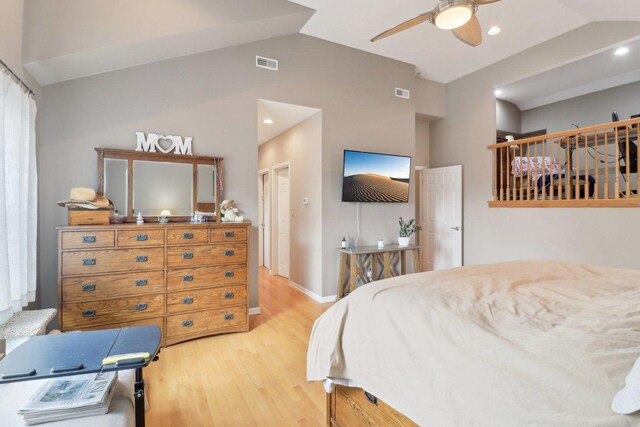 644 N Franklin Ave, Palatine, IL 60067 - bedroom featuring wood finished floors, recessed lighting, a ceiling fan, and high vaulted ceiling