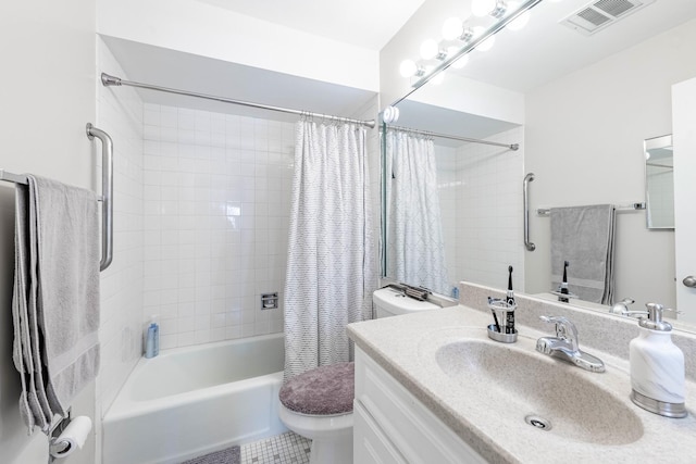 6135 W 94th St Unit A1, Oak Lawn, IL 60453 - full bath featuring shower / bath combination with curtain and vanity