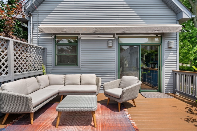 637 Highland Ave, Oak Park, IL 60304 - wooden deck featuring an outdoor hangout area