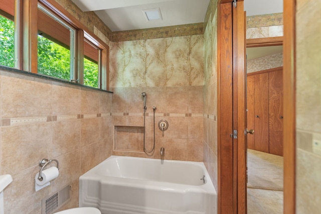 4303 Singleton Close, Rockford, IL 61114 - full bath with a bathtub and tile walls