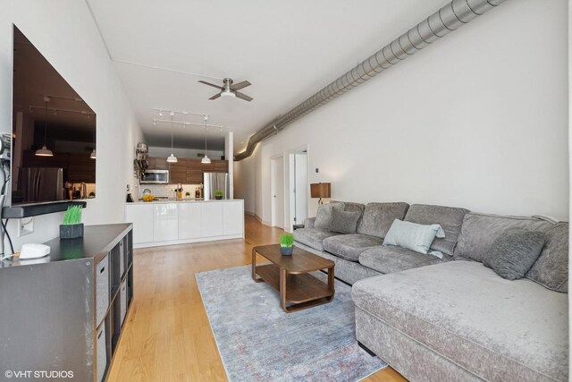 950 W Leland Ave Unit 702, Chicago, IL 60640 - photo 8