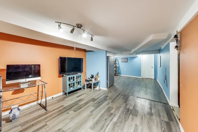 4444 N Spaulding Ave, Chicago, IL 60625 - living area with wood finished floors and baseboards